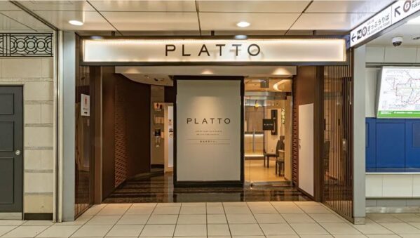 PLATTO Echika池袋店の店前の写真